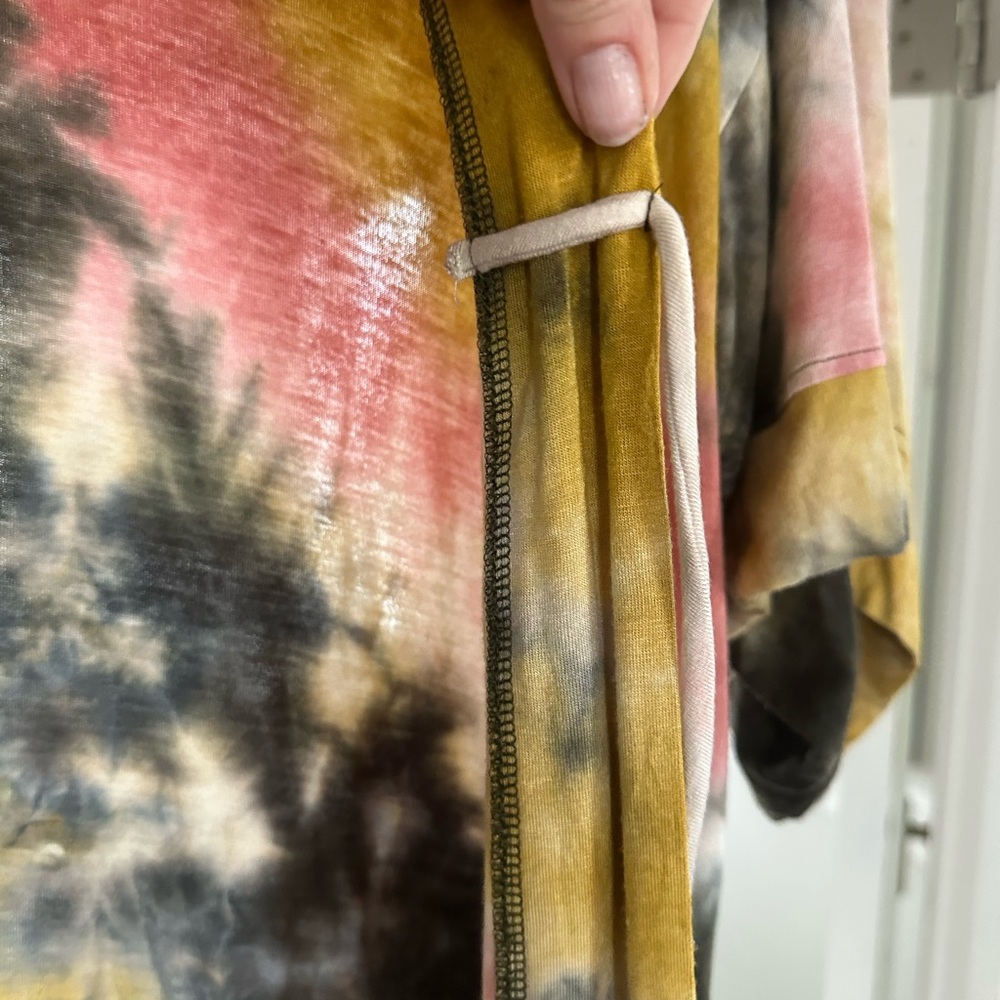 Goosebumps L/XL Robe - Picture 6 of 7